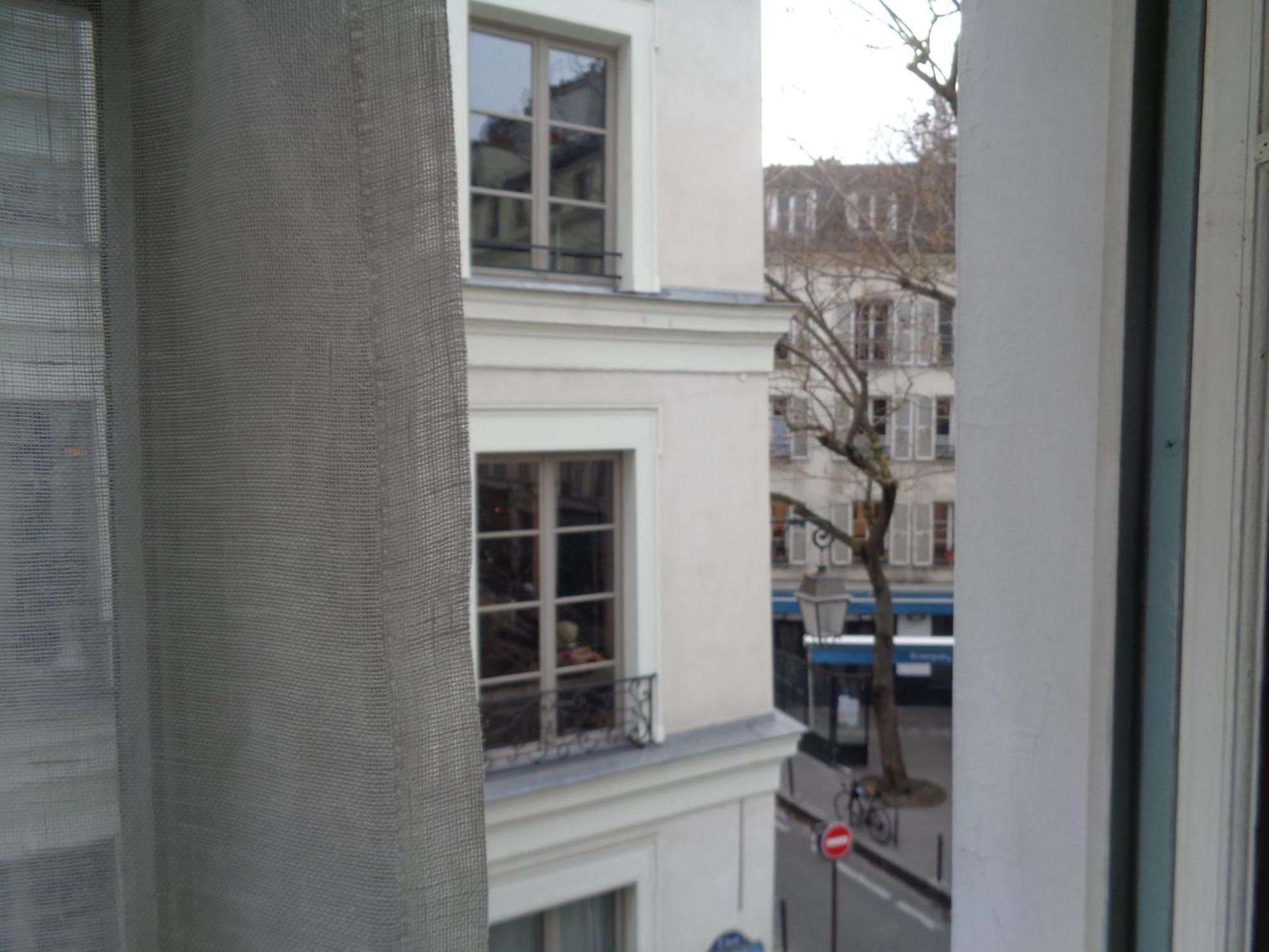 Hotel Les Degres De Notre Dame Paris Exteriör bild